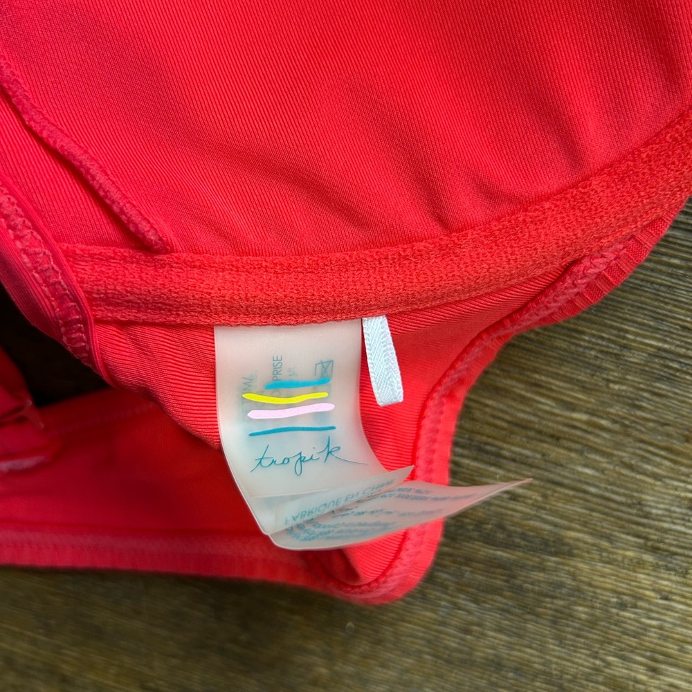 Playa Ribbed Push Up Bikini Top - Picture 4 of 6